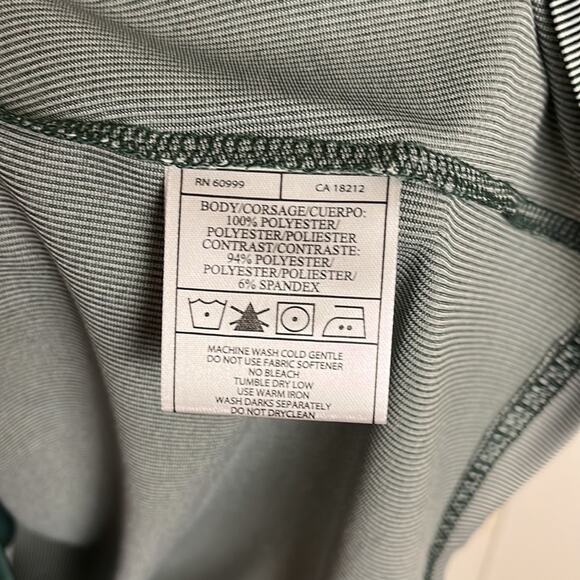 Antiqua Womens Golf Shirt Polo Small Green White Short Sleeve Collar 2 Button - Picture 4 of 5